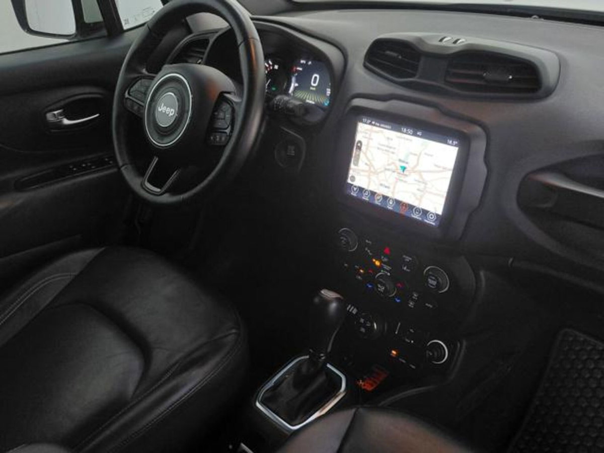 Jeep Renegade 1.3 T4 190CV PHEV 4xe AT6 Limited (2)