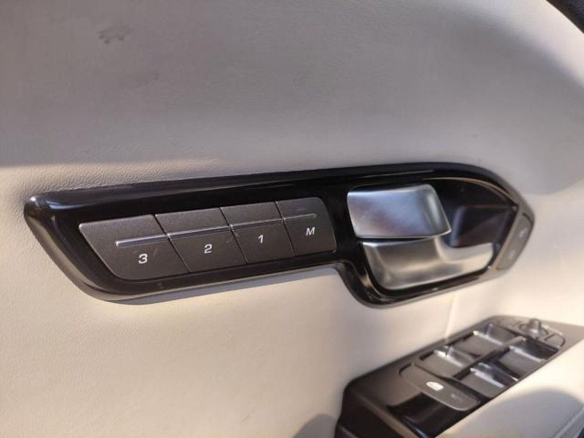 Land Rover Range Rover Evoque 2.0 Si4 5p. HSE Dynamic (6)