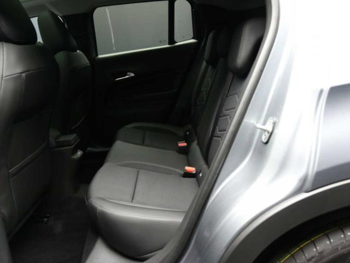 Jeep Avenger 1.2 turbo Summit fwd 100cv (9)