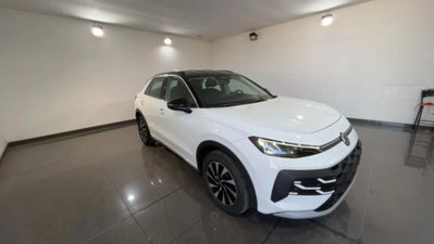 Volkswagen T-Roc 1.5 etsi Life 115cv dsg nuova