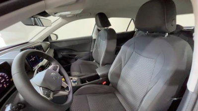 Volkswagen T-Roc 1.5 etsi Life 115cv dsg (4)