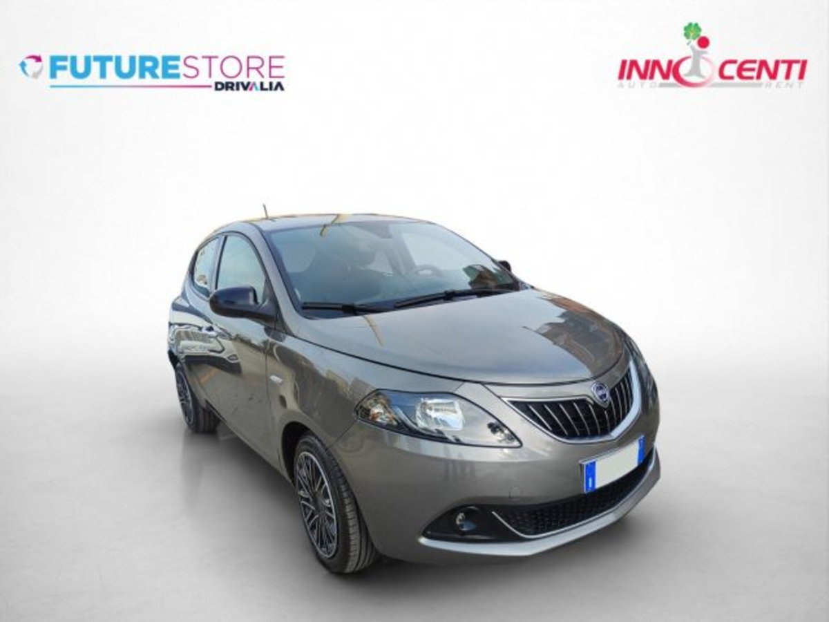 Lancia Ypsilon 1.0 FireFly 5 porte S&S Hybrid Gold Plus