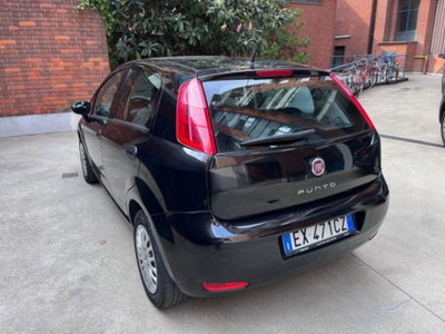 Fiat Punto 1.3 MJT II 75 CV 5 porte Easy (12)