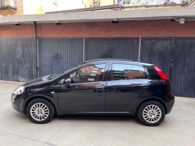 Fiat Punto 1.3 MJT II 75 CV 5 porte Easy (13)