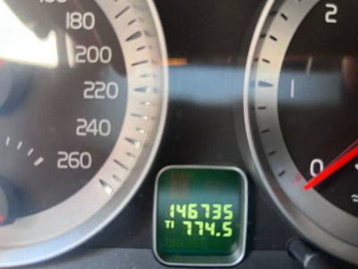 Volvo C70 D3 Geartronic Summum (4)
