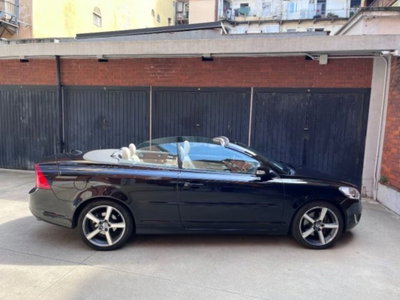 Volvo C70 D3 Geartronic Summum (9)