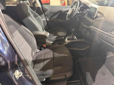 Fiat Tipo Station Wagon Tipo 1.6 Mjt S&S SW Lounge (10)