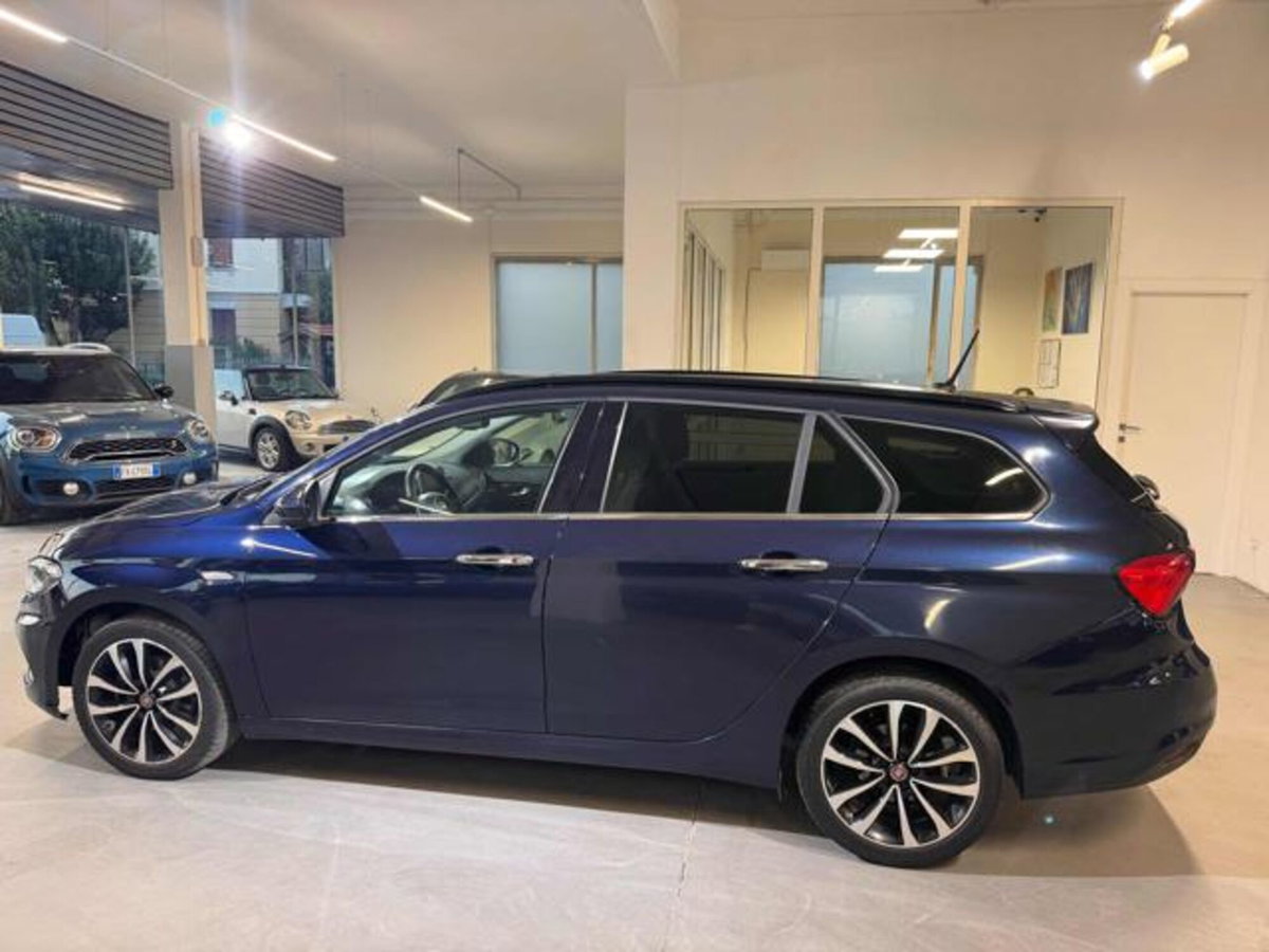 Fiat Tipo Station Wagon Tipo 1.6 Mjt S&S SW Lounge (4)