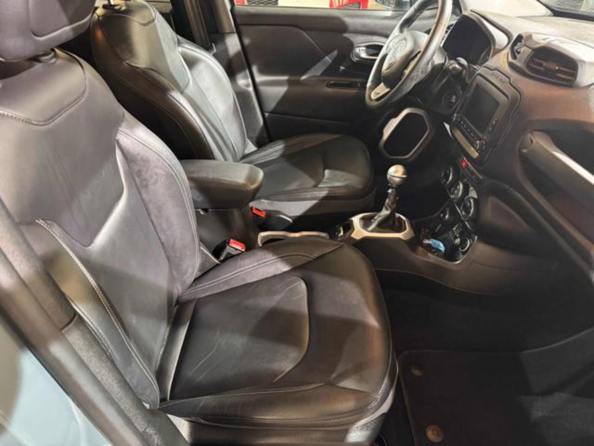 Jeep Renegade 2.0 Mjt 140CV 4WD Active Drive Limited (10)