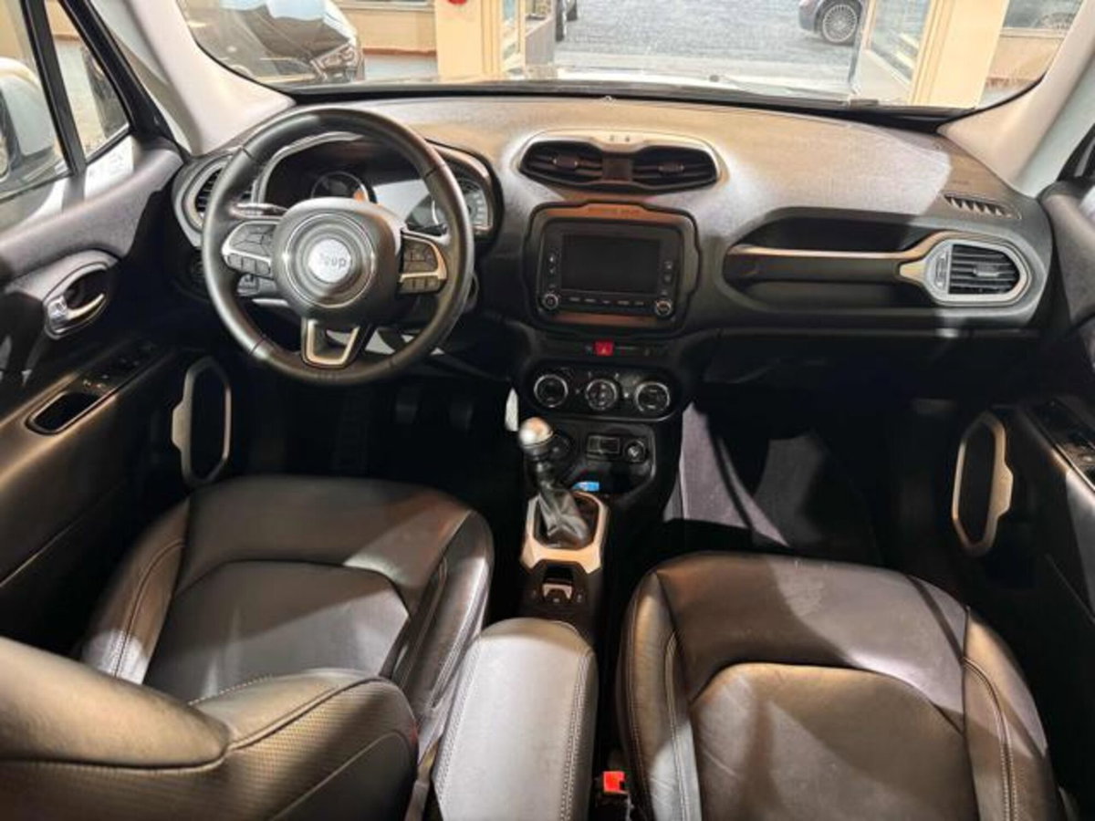 Jeep Renegade 2.0 Mjt 140CV 4WD Active Drive Limited (11)