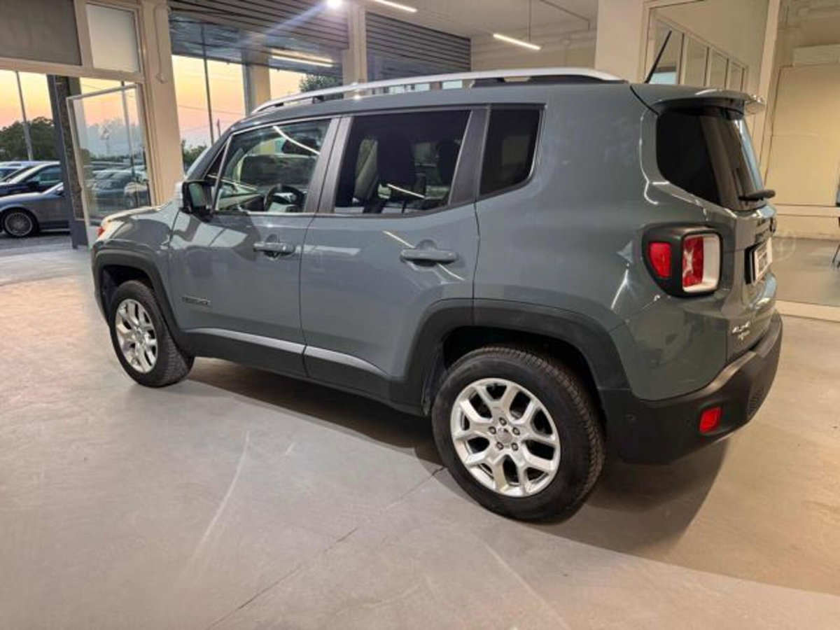 Jeep Renegade 2.0 Mjt 140CV 4WD Active Drive Limited (5)