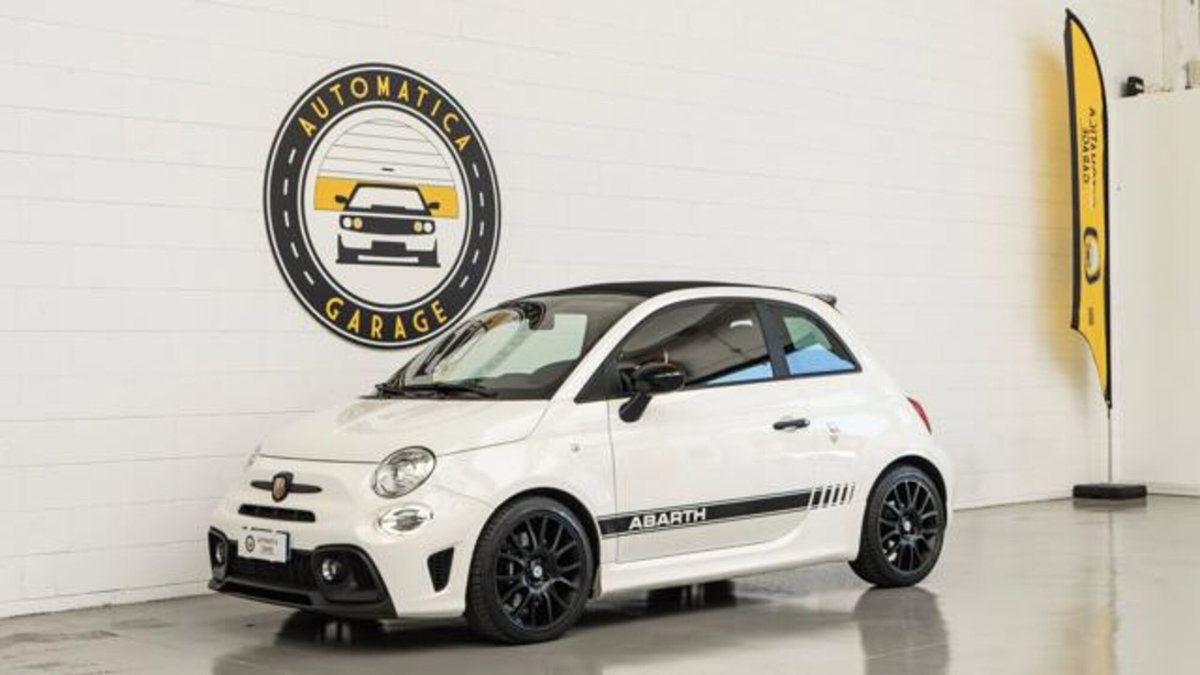 Abarth 595 Cabrio 595 C 1.4 Turbo T-Jet 180 CV Competizione