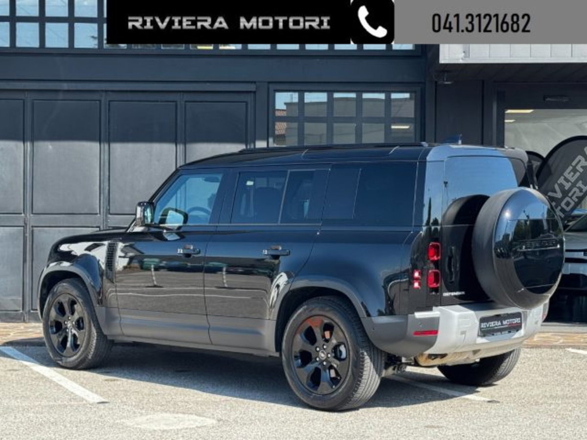 Land Rover Defender 110 3.0D I6 200 CV AWD Auto S (14)