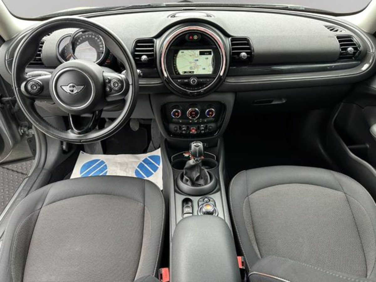 MINI Mini Clubman 2.0 Cooper D Business Clubman (14)