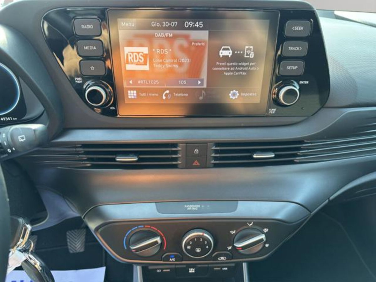 Hyundai i20 1.2 mpi Connectline mt (11)