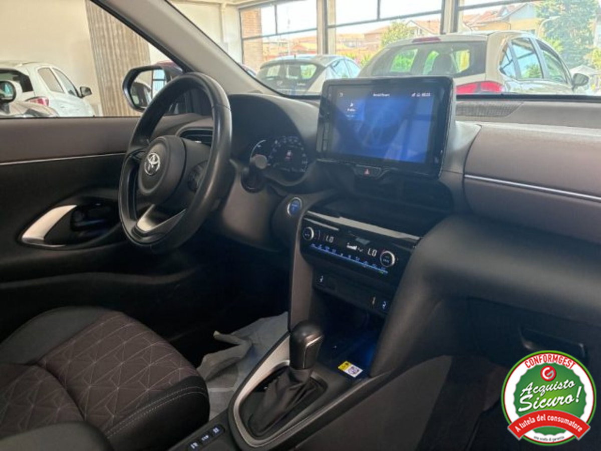 Toyota Yaris Cross 1.5 Hybrid 5p. E-CVT Lounge (10)