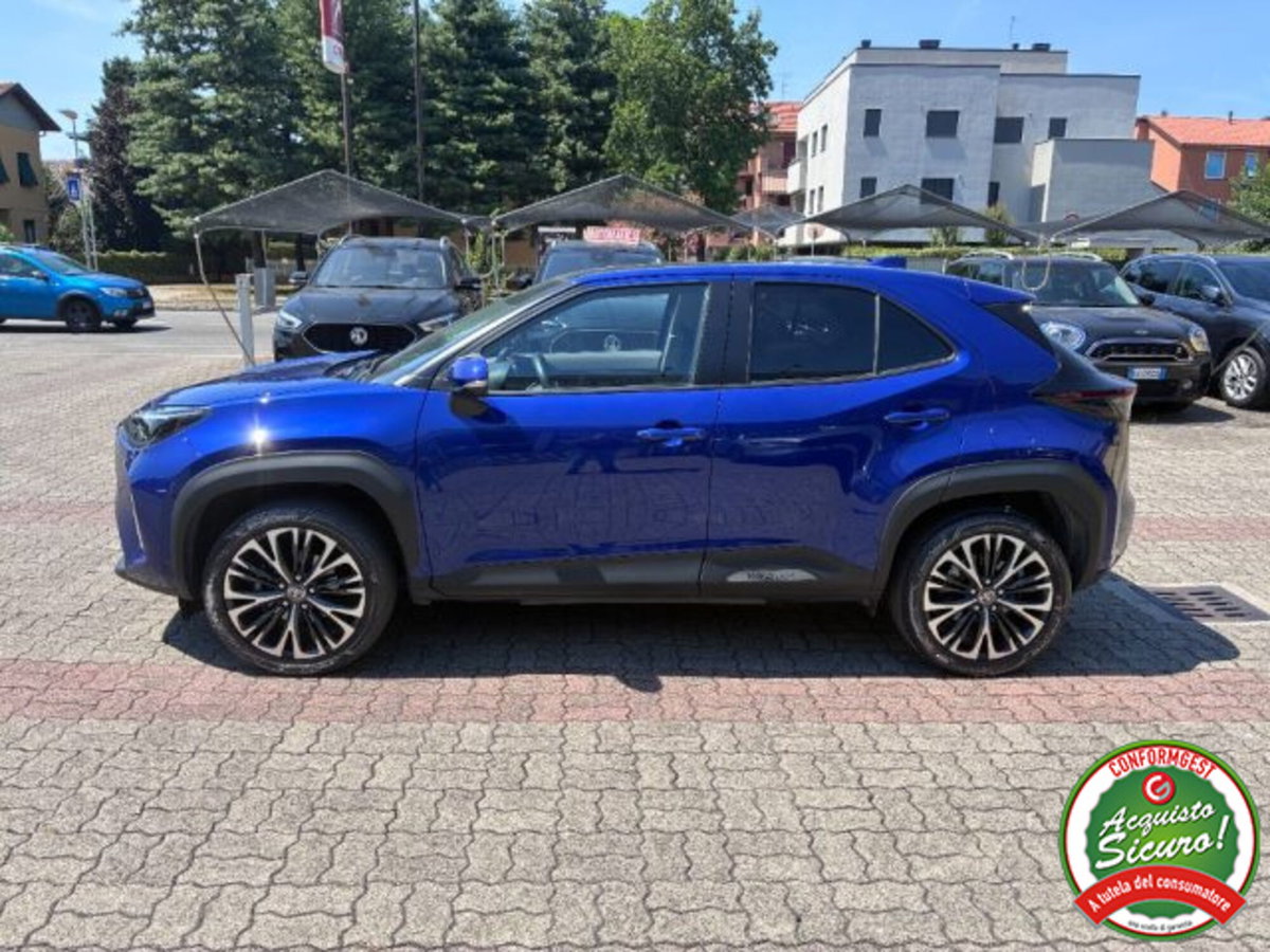 Toyota Yaris Cross 1.5 Hybrid 5p. E-CVT Lounge (2)