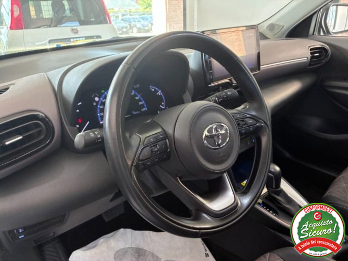 Toyota Yaris Cross 1.5 Hybrid 5p. E-CVT Lounge (9)