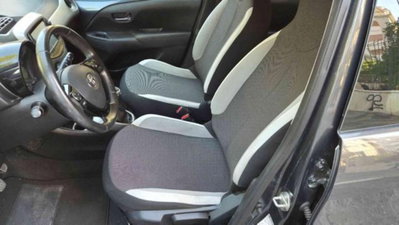 Toyota Aygo 1.0 VVT-i 69 CV 5 porte x-clusiv (8)