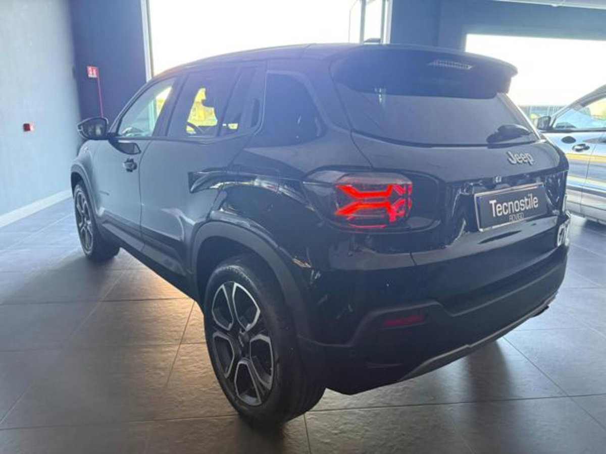 Jeep Avenger 1.2 turbo Summit fwd 100cv (5)