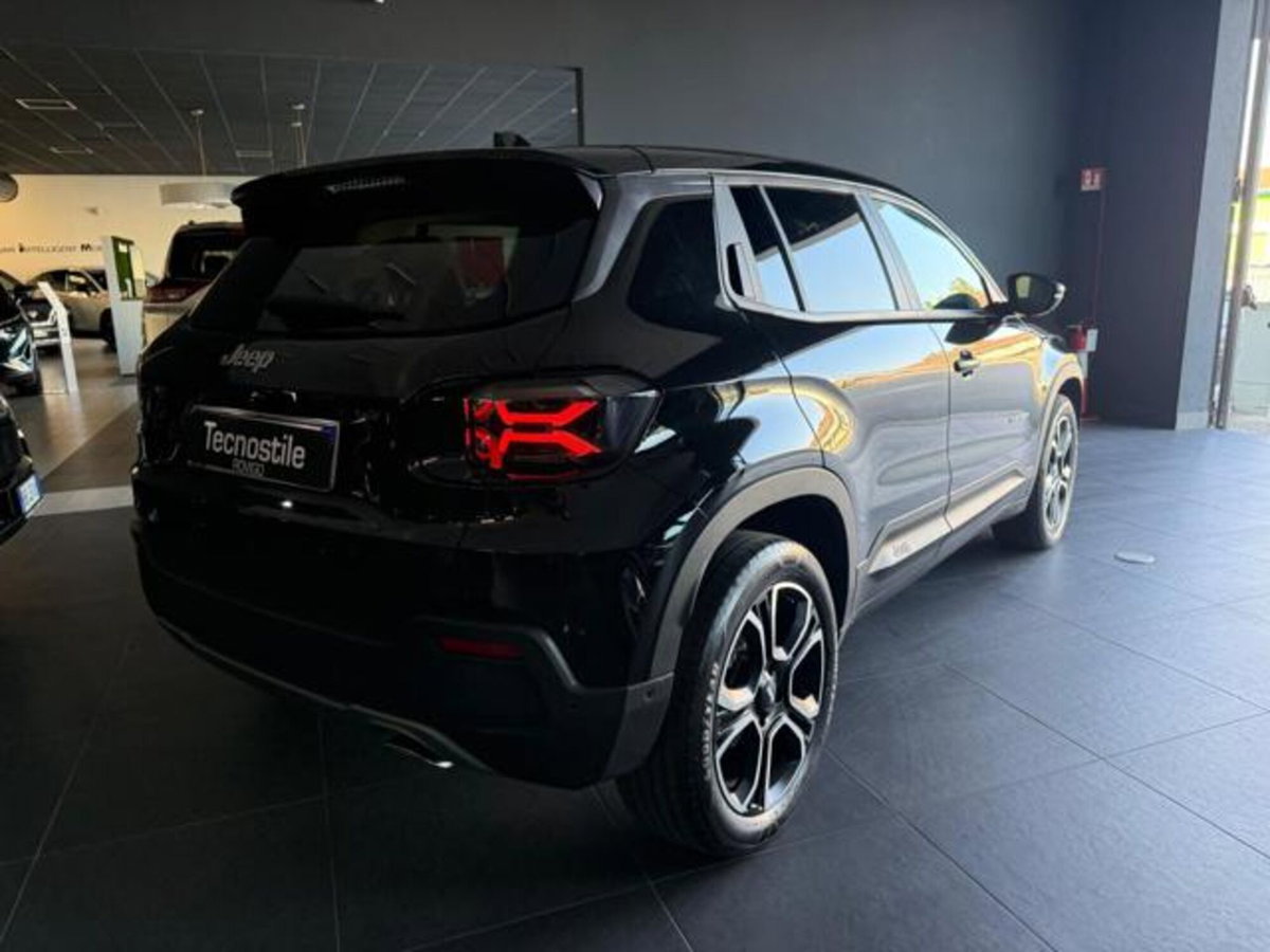Jeep Avenger 1.2 turbo Summit fwd 100cv (6)