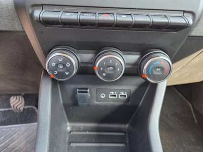 Renault Clio Blue dCi 100 CV 5 porte Evolution (19)