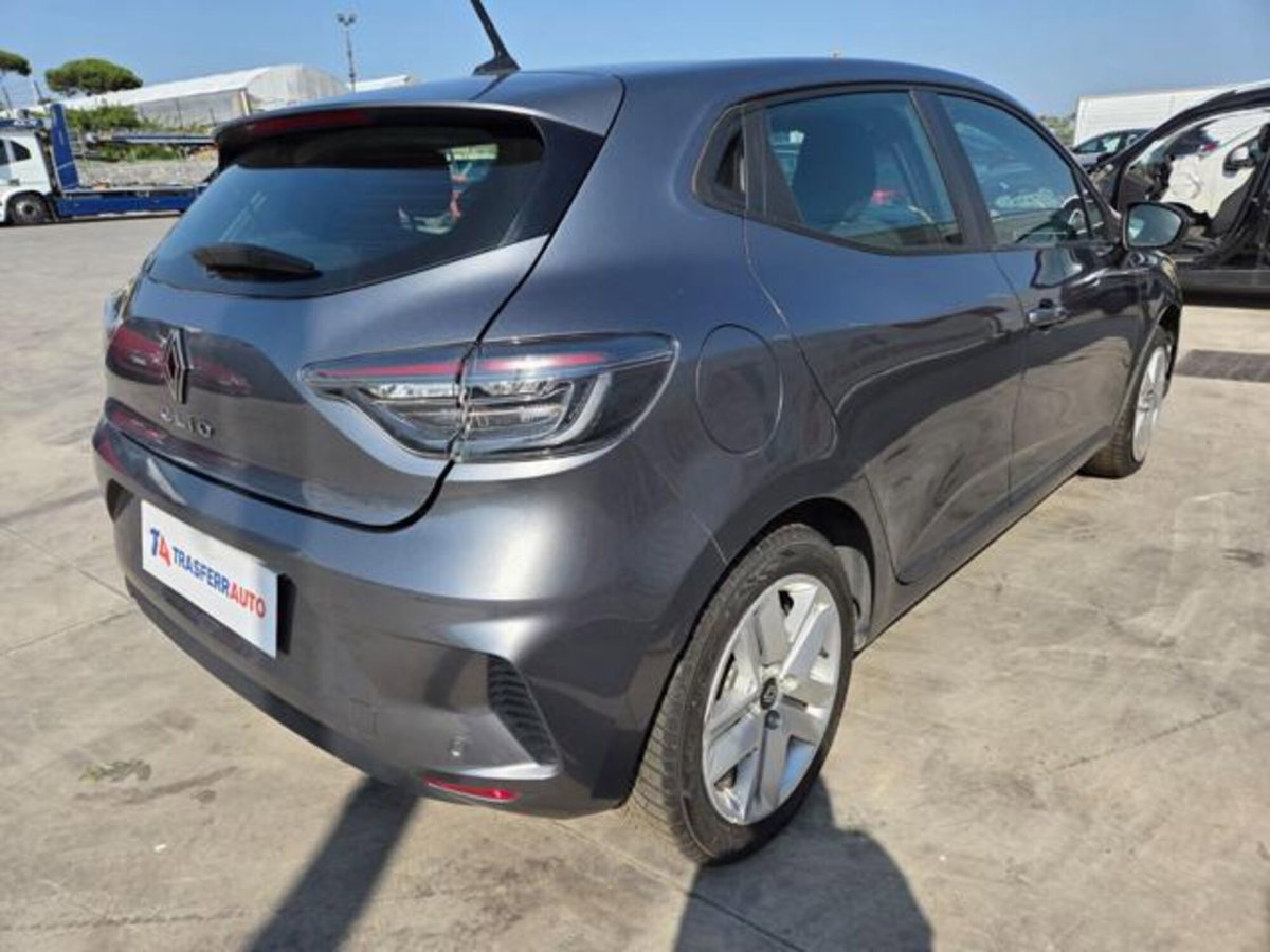 Renault Clio Blue dCi 100 CV 5 porte Evolution (5)