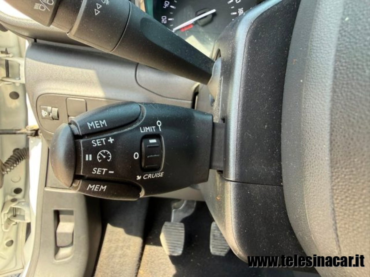 Citroen C3 BlueHDi 100 S&S C-Series (13)