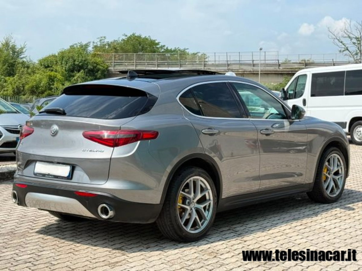 Alfa Romeo Stelvio Stelvio 2.2 Turbodiesel 210 CV AT8 Q4 Executive (5)