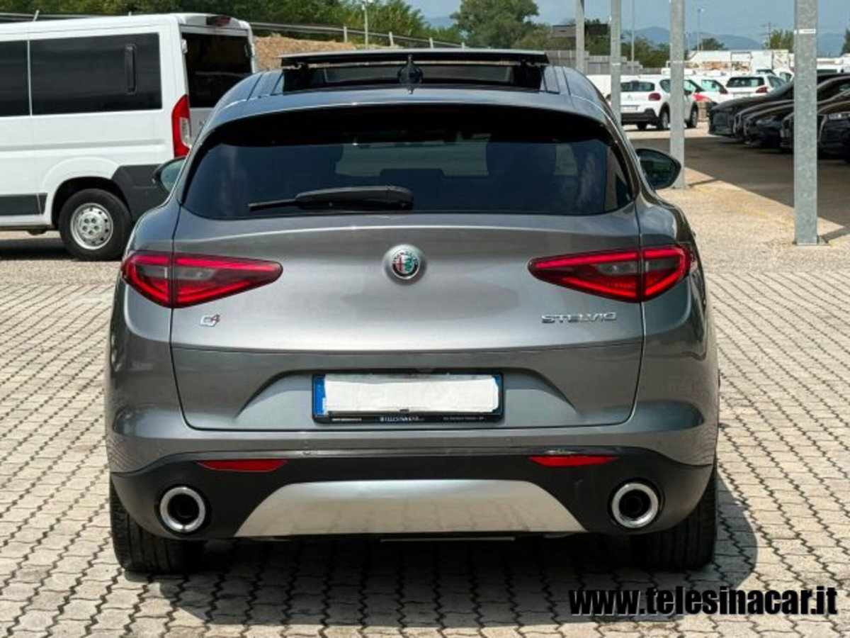 Alfa Romeo Stelvio Stelvio 2.2 Turbodiesel 210 CV AT8 Q4 Executive (6)