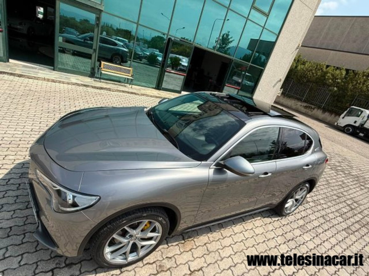 Alfa Romeo Stelvio Stelvio 2.2 Turbodiesel 210 CV AT8 Q4 Executive (8)