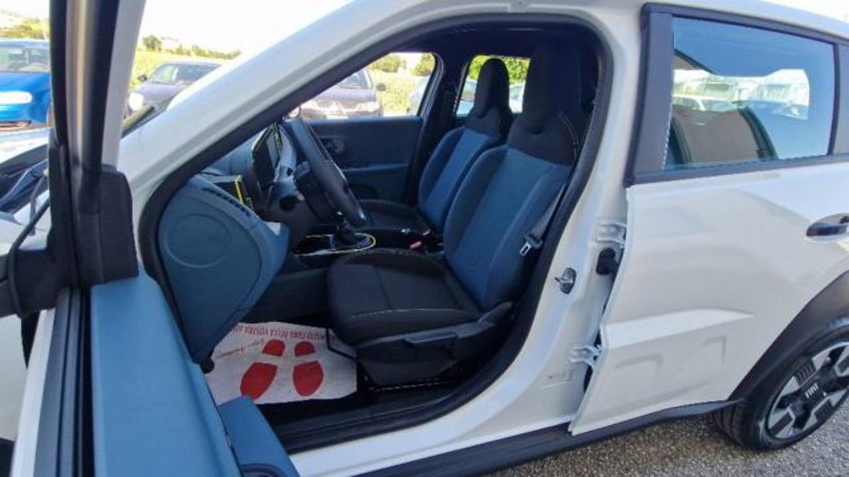 Fiat Grande Panda 1.2 Business 100cv (5)