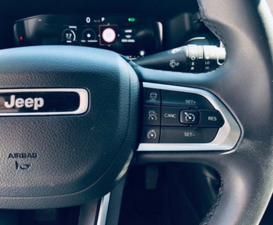 Jeep Compass 1.3 T4 240CV PHEV AT6 4xe S (13)