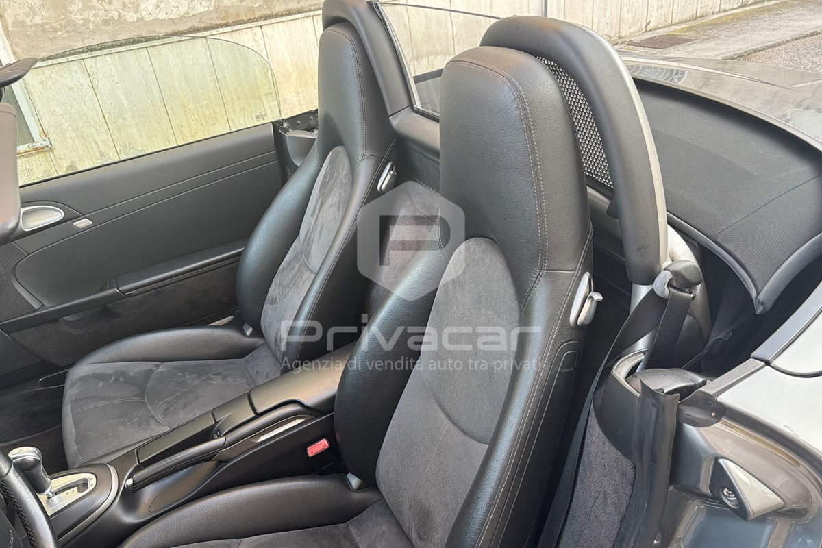 Porsche Boxster 2.7 24V (14)