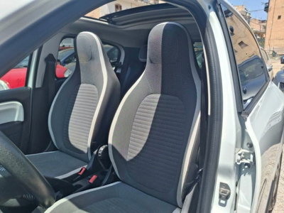 Renault Twingo SCe Stop&Start Lovely (14)