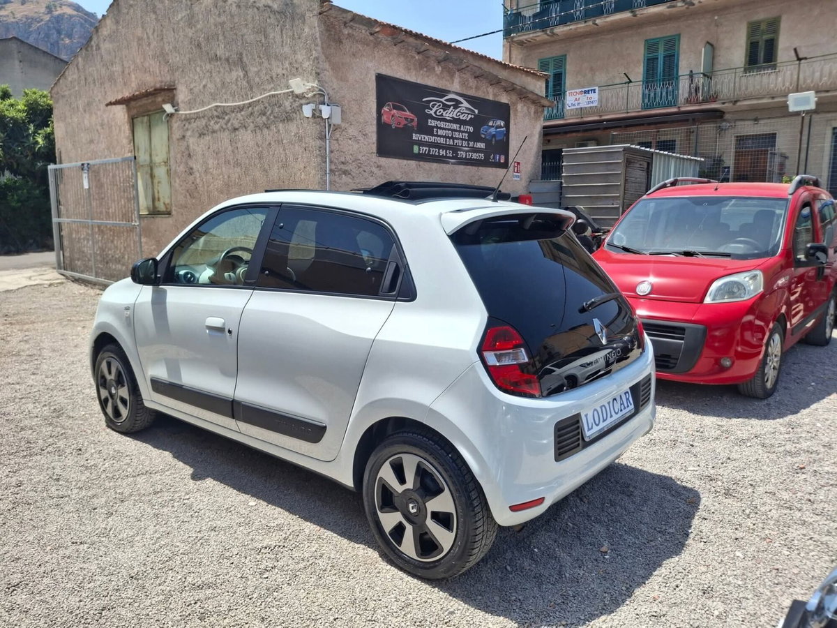 Renault Twingo SCe Stop&Start Lovely (4)