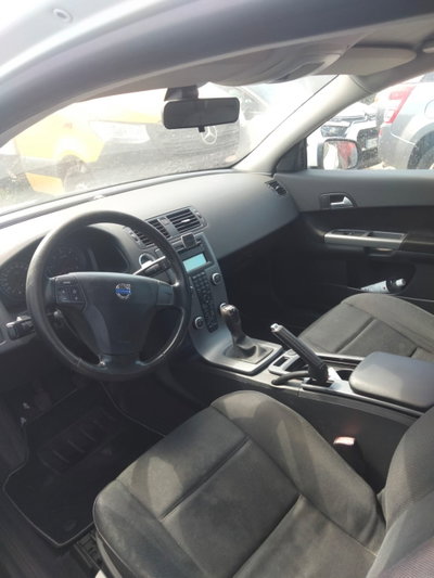 Volvo C30 D2 Kinetic (5)