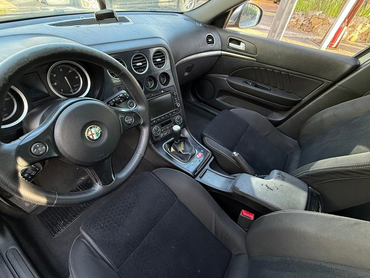 Alfa Romeo 159 SportWagon 2.0 JTDm Sportwagon Eco Distinctive (11)