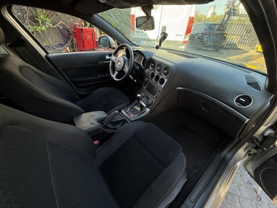 Alfa Romeo 159 SportWagon 2.0 JTDm Sportwagon Eco Distinctive (14)
