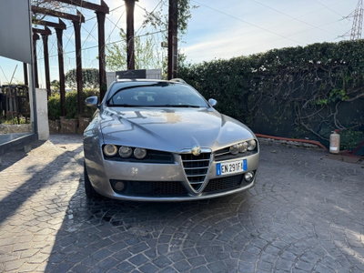 Alfa Romeo 159 SportWagon 2.0 JTDm Sportwagon Eco Distinctive (2)
