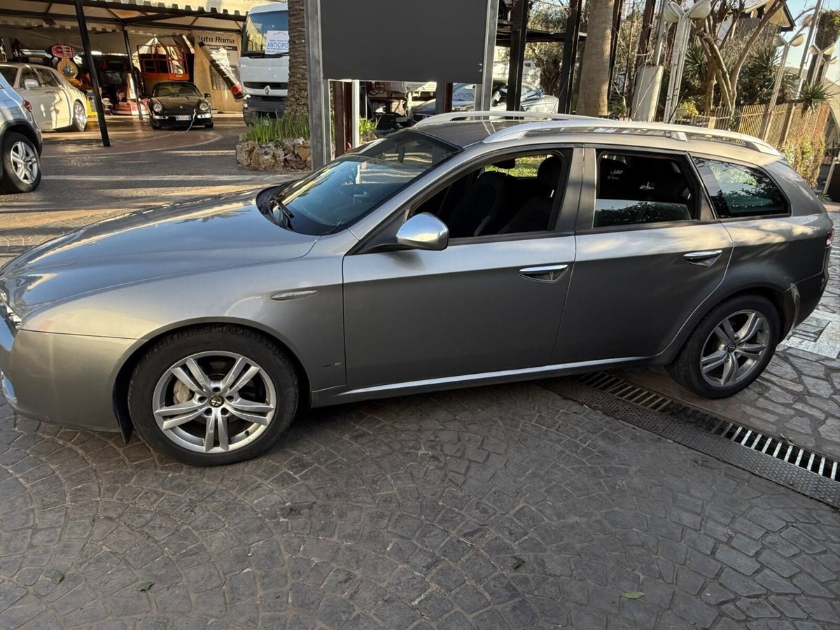 Alfa Romeo 159 SportWagon 2.0 JTDm Sportwagon Eco Distinctive (4)