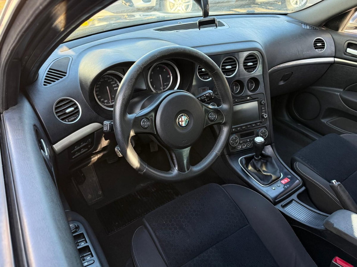 Alfa Romeo 159 SportWagon 2.0 JTDm Sportwagon Eco Distinctive (7)