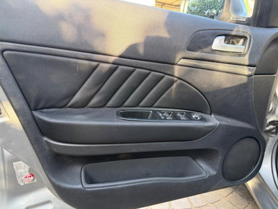 Alfa Romeo 159 SportWagon 2.0 JTDm Sportwagon Eco Distinctive (9)