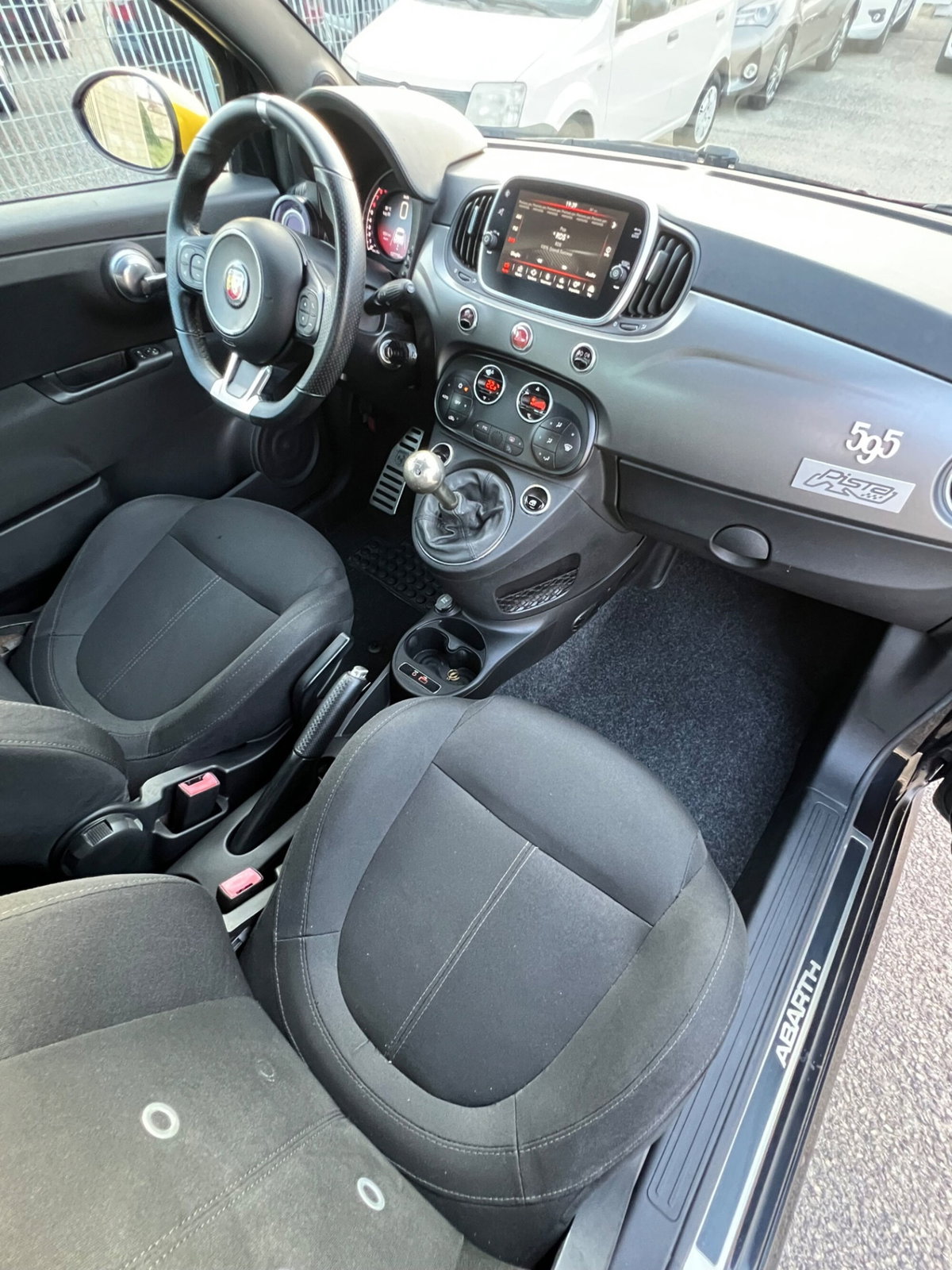 Abarth 595 595 1.4 Turbo T-Jet 160 CV Pista (18)