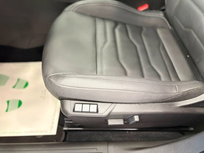 Jeep Avenger 1.2 turbo Summit fwd 100cv (14)