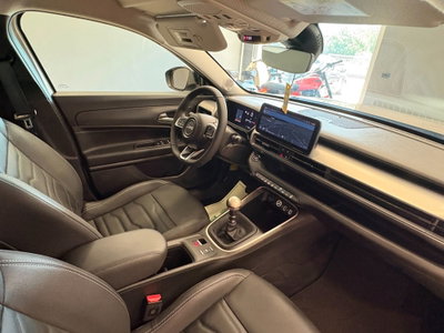 Jeep Avenger 1.2 turbo Summit fwd 100cv (16)