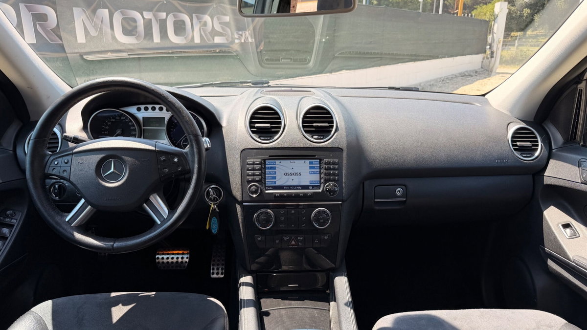 Mercedes-Benz Classe ML 320 CDI Chrome (19)