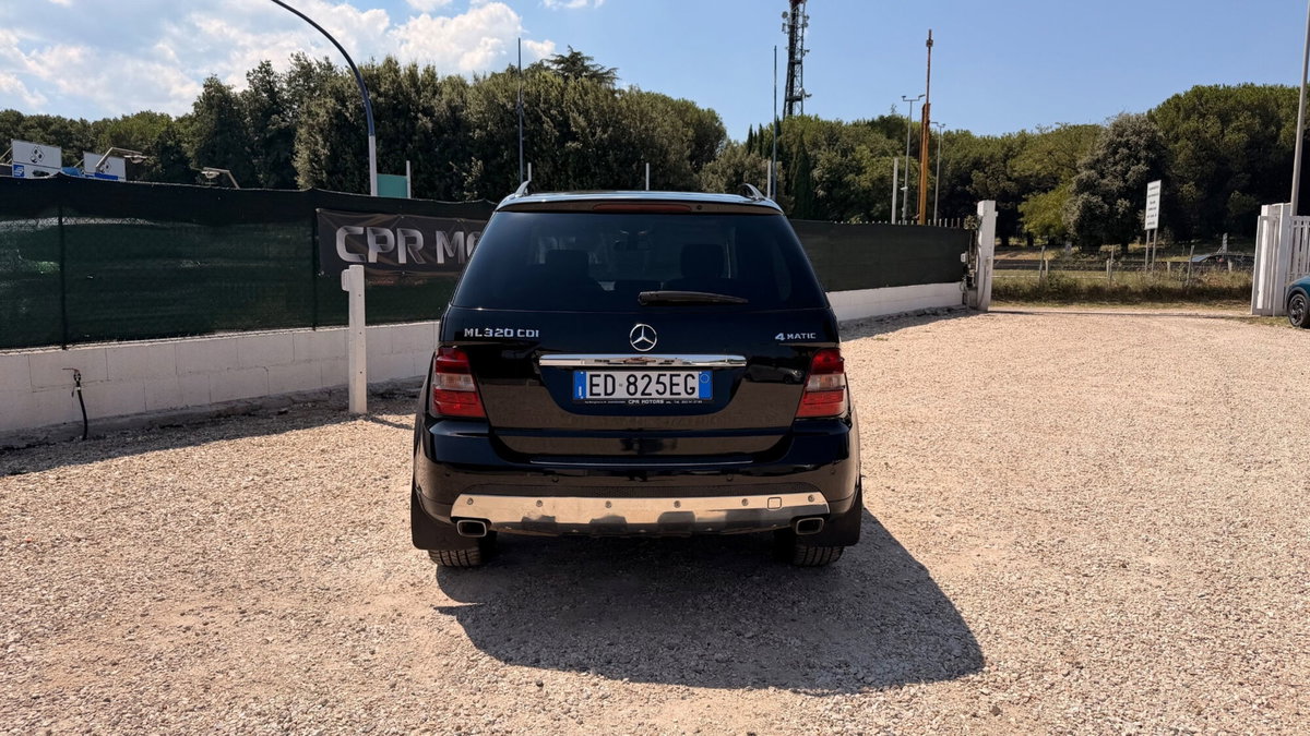 Mercedes-Benz Classe ML 320 CDI Chrome (5)