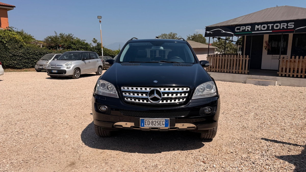 Mercedes-Benz Classe ML 320 CDI Chrome (9)