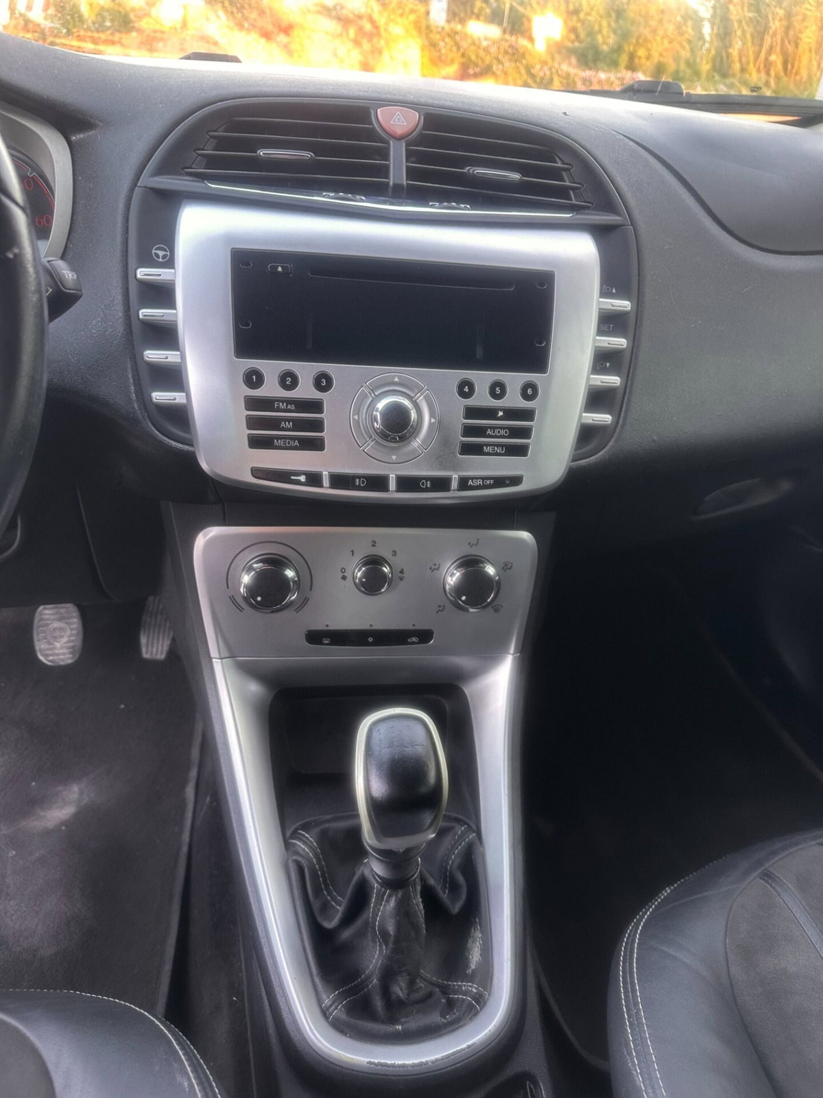 Lancia Delta 1.6 MJT DPF Selectronic Oro (7)